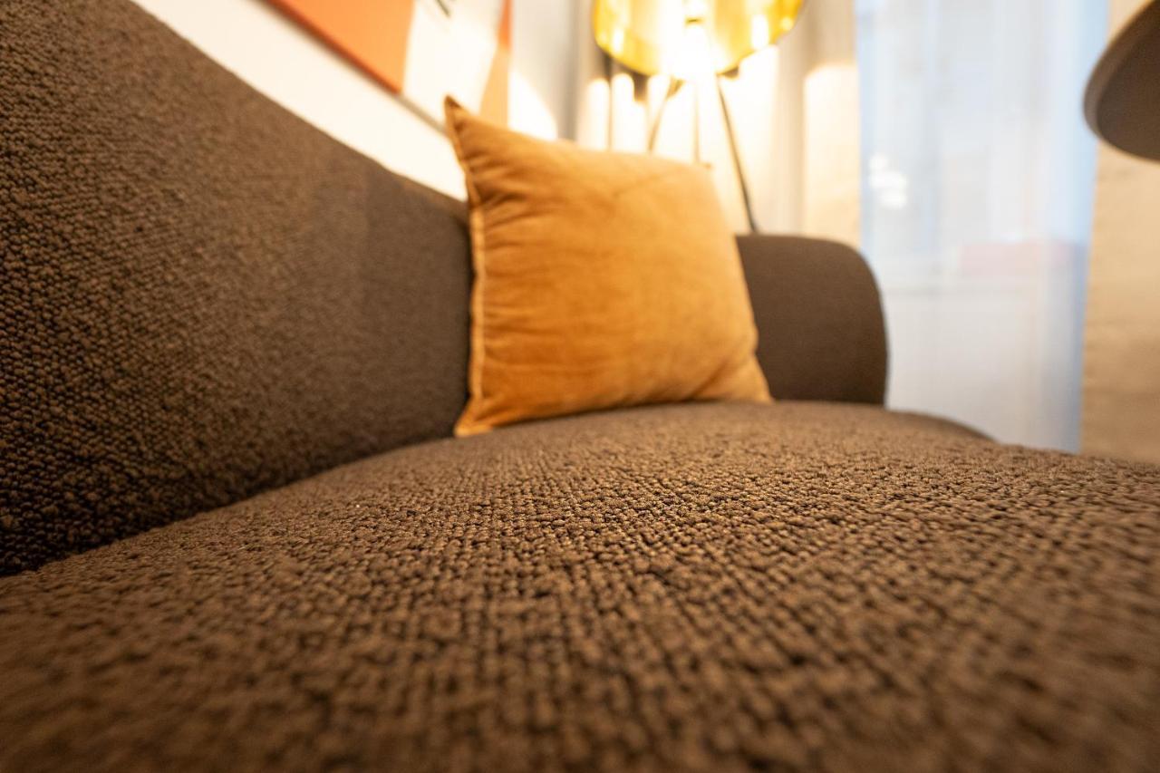 Stylish Central 1-Bedroom Apartment With A Terrace Вена Экстерьер фото